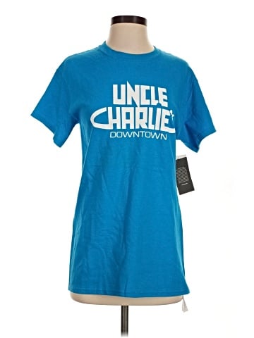 Bloomingdale's Short Sleeve T-Shirt (view 1)