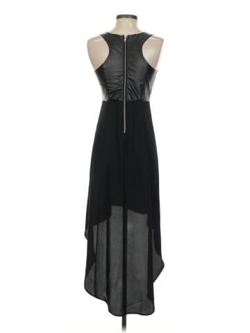 Romeo & Juliet Couture Cocktail Dress (view 2)