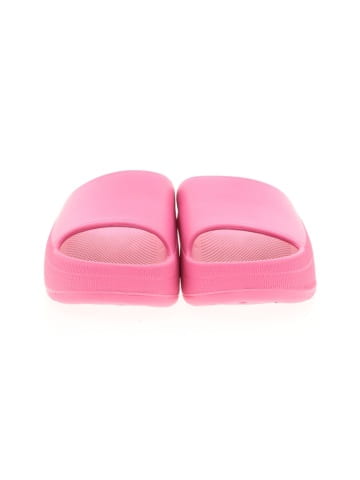 Old Navy Sandals (view 2)