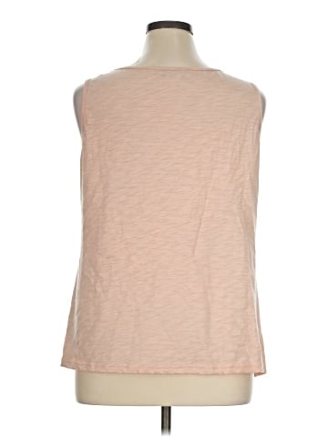 BLOOMCHIC Sleeveless T-Shirt (view 2)