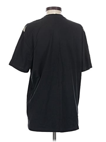 Givenchy Short Sleeve T-Shirt (view 2)