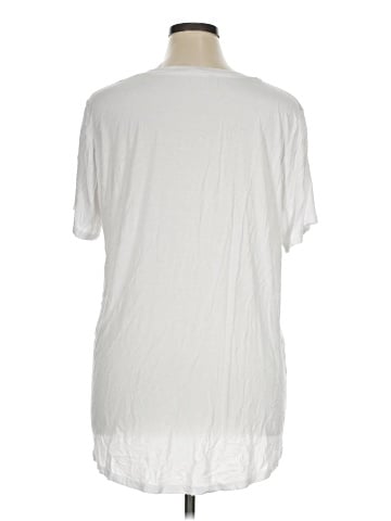 Amaryllis Short Sleeve T-Shirt (view 2)