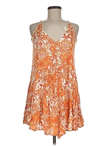 En Creme Casual Dress (view 1)