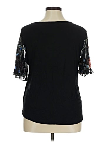 Kim & Cami Short Sleeve Top (view 2)