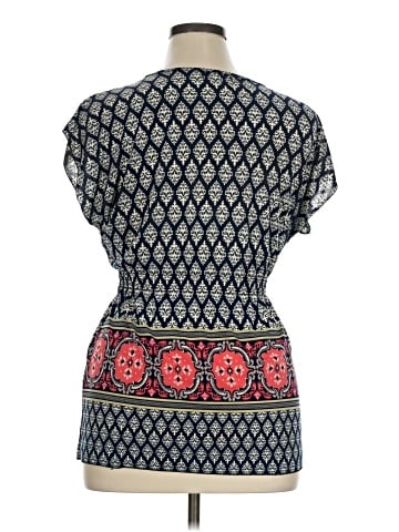 ACE Fashion Short Sleeve Top (view 2)