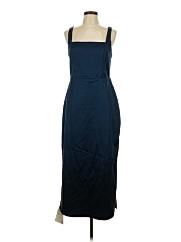 Abercrombie & Fitch Cocktail Dress (view 1)