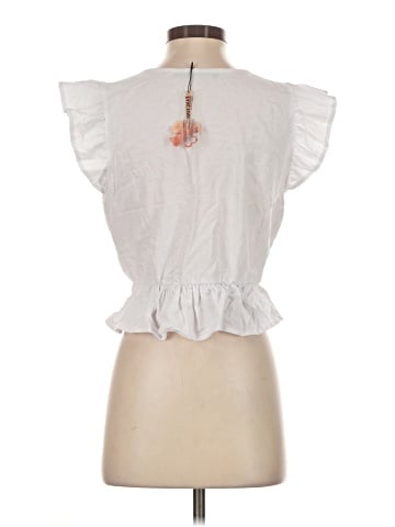 Fancyinn Sleeveless Blouse (view 2)