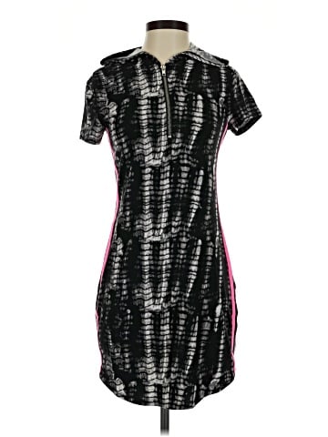 No Boundaries Casual Dress (view 1)