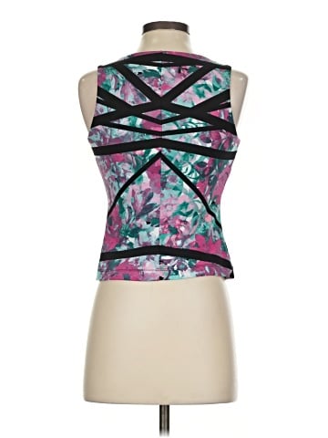 Bisou Bisou Sleeveless Top (view 2)