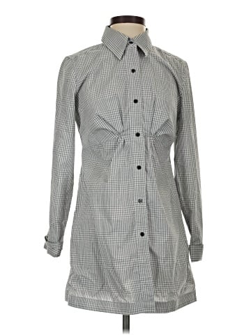 New York & Company Long Sleeve Button-Down Shirt (view 1)