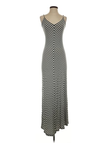 Mossimo Casual Dress (view 1)