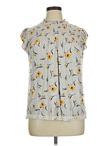 Rewind Sleeveless Blouse (view 1)