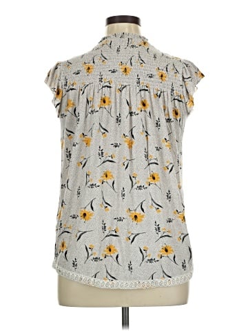 Rewind Sleeveless Blouse (view 2)