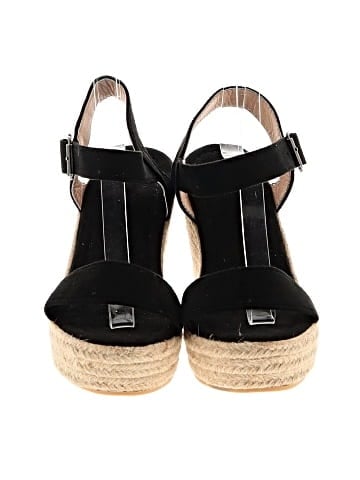 Unbranded Wedges (view 2)