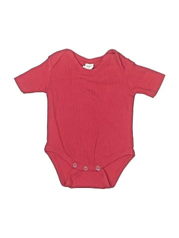 Kate Quinn Organics Short Sleeve Onesie (view 1)