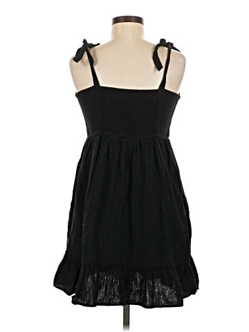 Old Navy Casual Dress (view 2)
