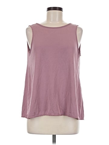 Tresics Sleeveless T-Shirt (view 1)