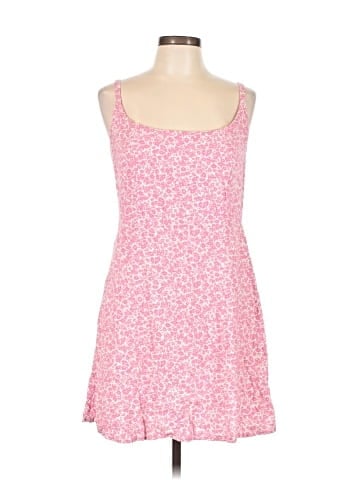 Old Navy Casual Dress (view 1)
