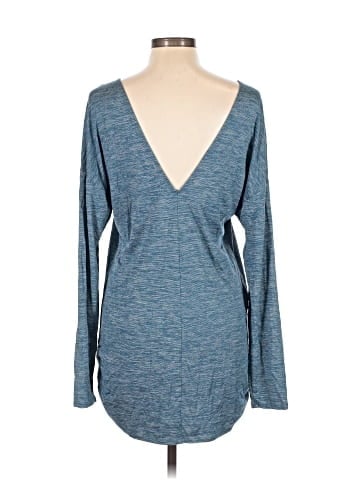 lucy 3/4 Sleeve T-Shirt (view 2)
