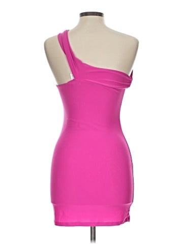 Discovery Clothing Sleeveless Top (view 2)