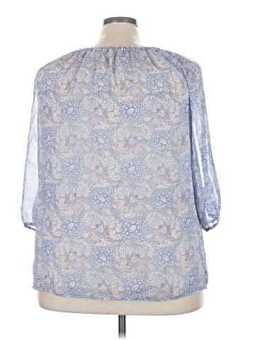 Quintessential 3/4 Sleeve Blouse (view 2)