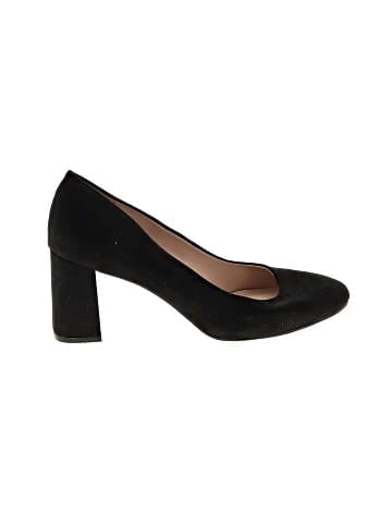 Kelly & Katie Heels (view 1)