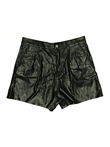 Levi's Shorts (view 1)