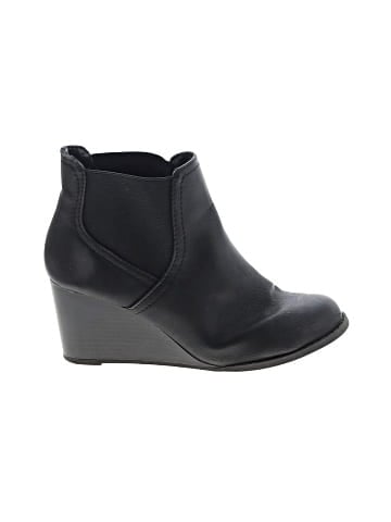 Rampage Wedges (view 1)