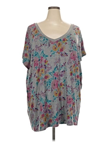 Torrid Short Sleeve T-Shirt (view 1)