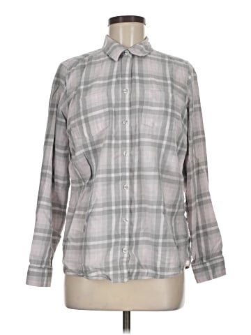 Croft & Barrow Long Sleeve Button-Down Shirt (view 1)