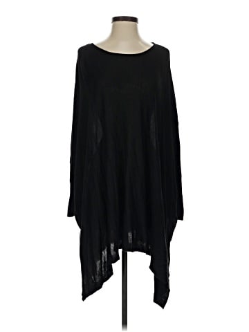 Romeo & Juliet Couture Poncho (view 1)