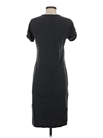 Old Navy Casual Dress (view 2)