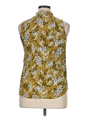 Treasure & Bond Sleeveless Button-Down Shirt (view 2)