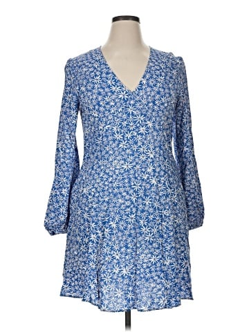 Uniqlo Casual Dress (view 1)