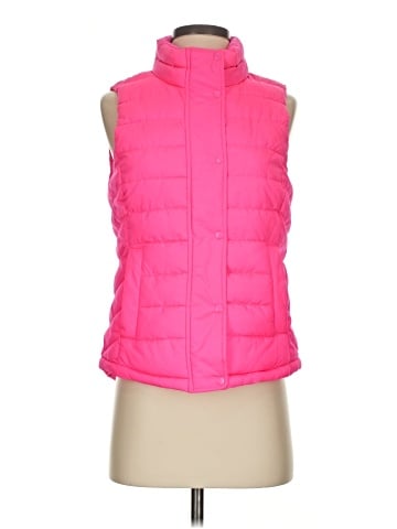 Gap Outlet Vest (view 1)