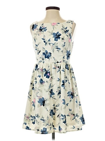 En Creme Casual Dress (view 1)