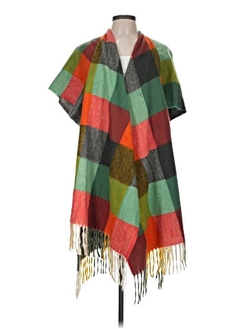 Do Everything in Love Poncho (view 1)