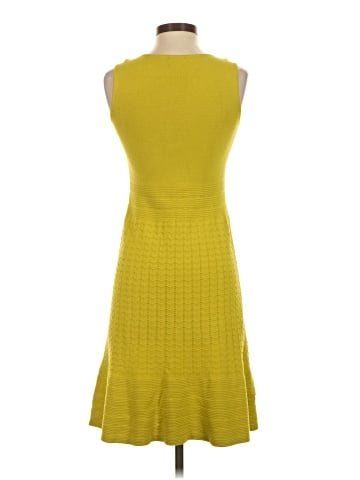 Banana Republic Casual Dress (view 2)