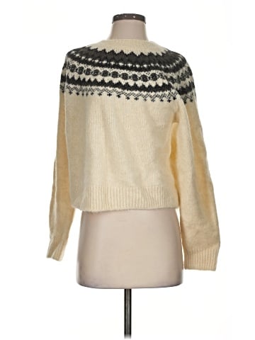 Uniqlo Pullover Sweater (view 1)