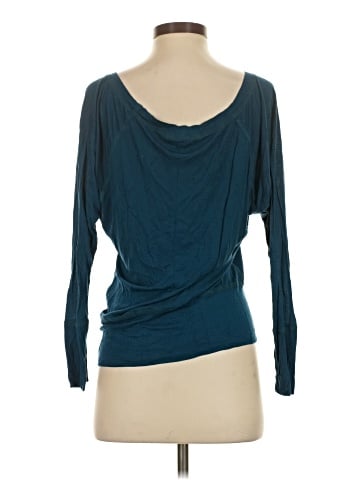 Nux 3/4 Sleeve T-Shirt (view 2)