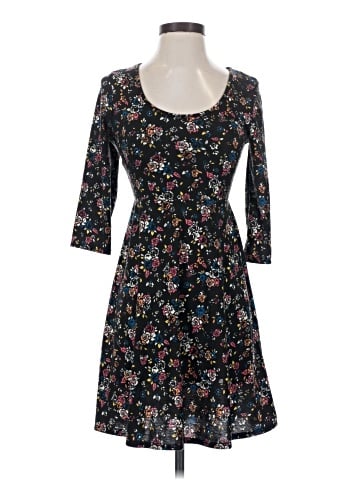 Xhilaration Casual Dress (view 1)