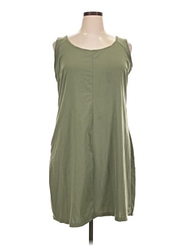 Columbia Casual Dress (view 1)