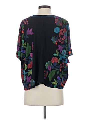 Akemi + Kin Short Sleeve Blouse (view 2)