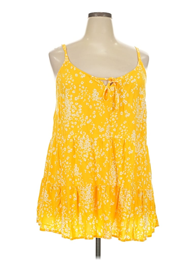 Pre-owned Torrid Sleeveless Blouse In Yellow