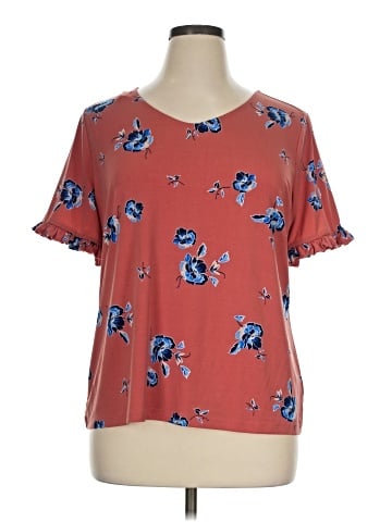 Liz Claiborne Career Short Sleeve T-Shirt (view 1)