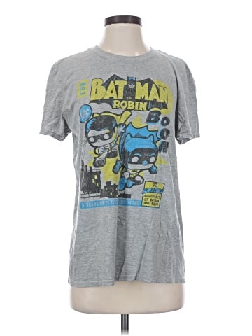DC Comics Short Sleeve T-Shirt (view 1)