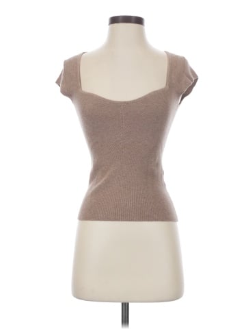 2Bella Sleeveless T-Shirt (view 1)
