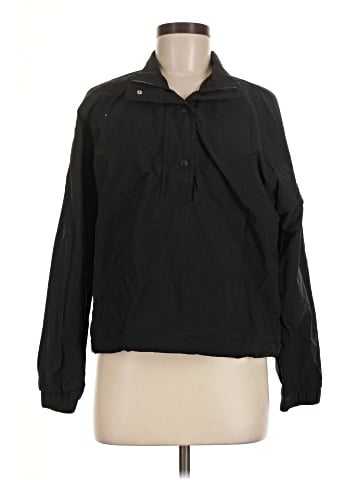Gap Fit Windbreaker (view 1)