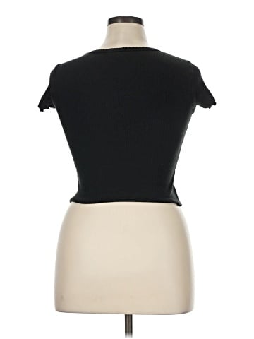 Full Tilt Short Sleeve Top (view 2)
