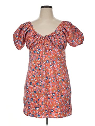 WAYF Casual Dress (view 1)